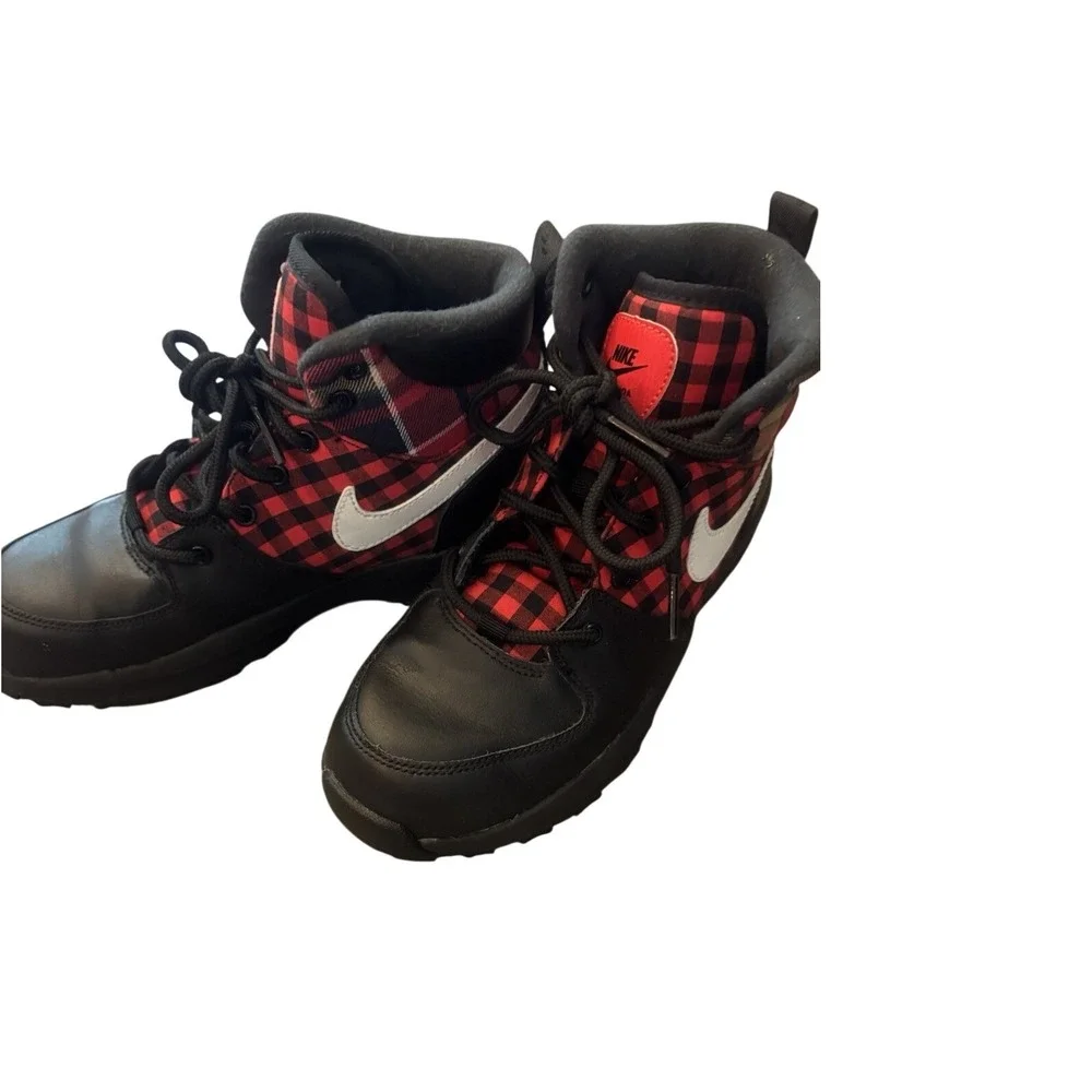 Nike manoa ltr